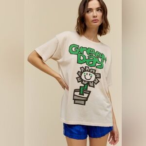 NWT Daydreamer Green Day Kerplunk Merch Tee - 2X - Dirty White